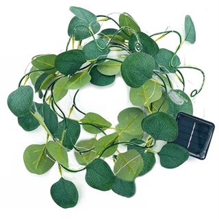 Solcelle lyskæde med eukalyptus blade